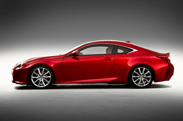 2015-Lexus-RC-side-profile