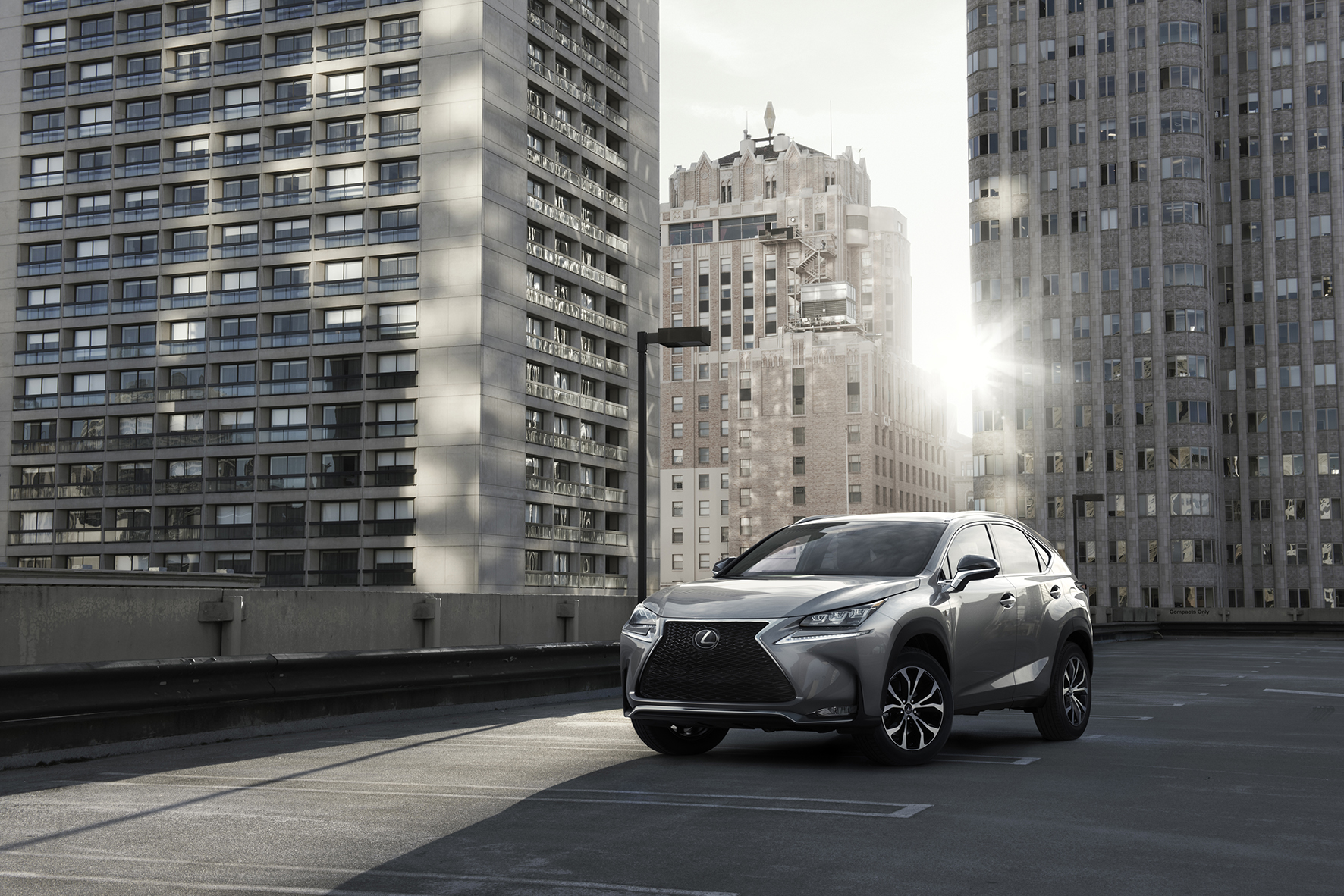 20140606_03-Lexus-maakt-prijzen-bekend-van-krachtig-vormgegeven-NX-300h.jpg