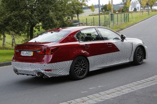 14-09-29-lexus-gs-f-prototype-side