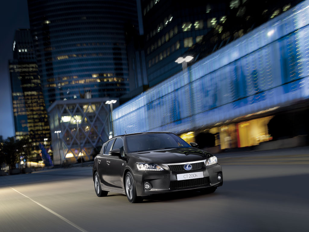 lexus-ct-200h-dynamisch-8