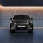 04_Lexus-maakt-alle-prijzen-bekend-van-volledig-nieuwe-elektrische-en-hybride-Lexus-ES