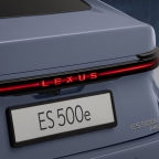 21_Lexus-maakt-alle-prijzen-bekend-van-volledig-nieuwe-elektrische-en-hybride-Lexus-ES