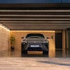 35_Lexus-maakt-alle-prijzen-bekend-van-volledig-nieuwe-elektrische-en-hybride-Lexus-ES