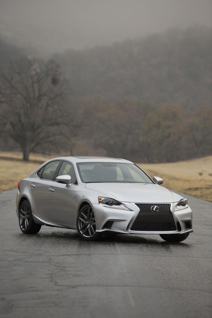 Lexus IS 2014