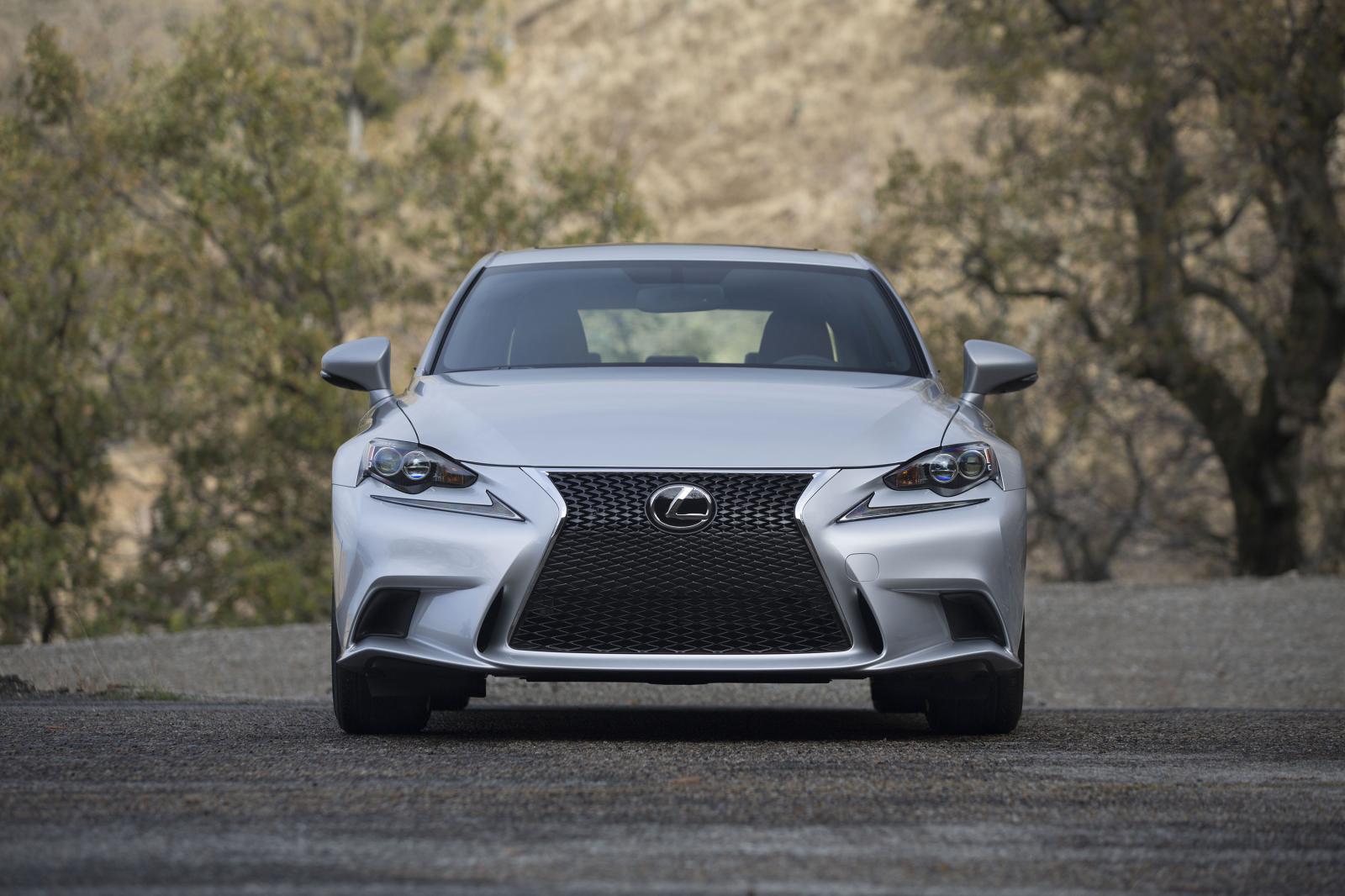 Lexus IS 2014