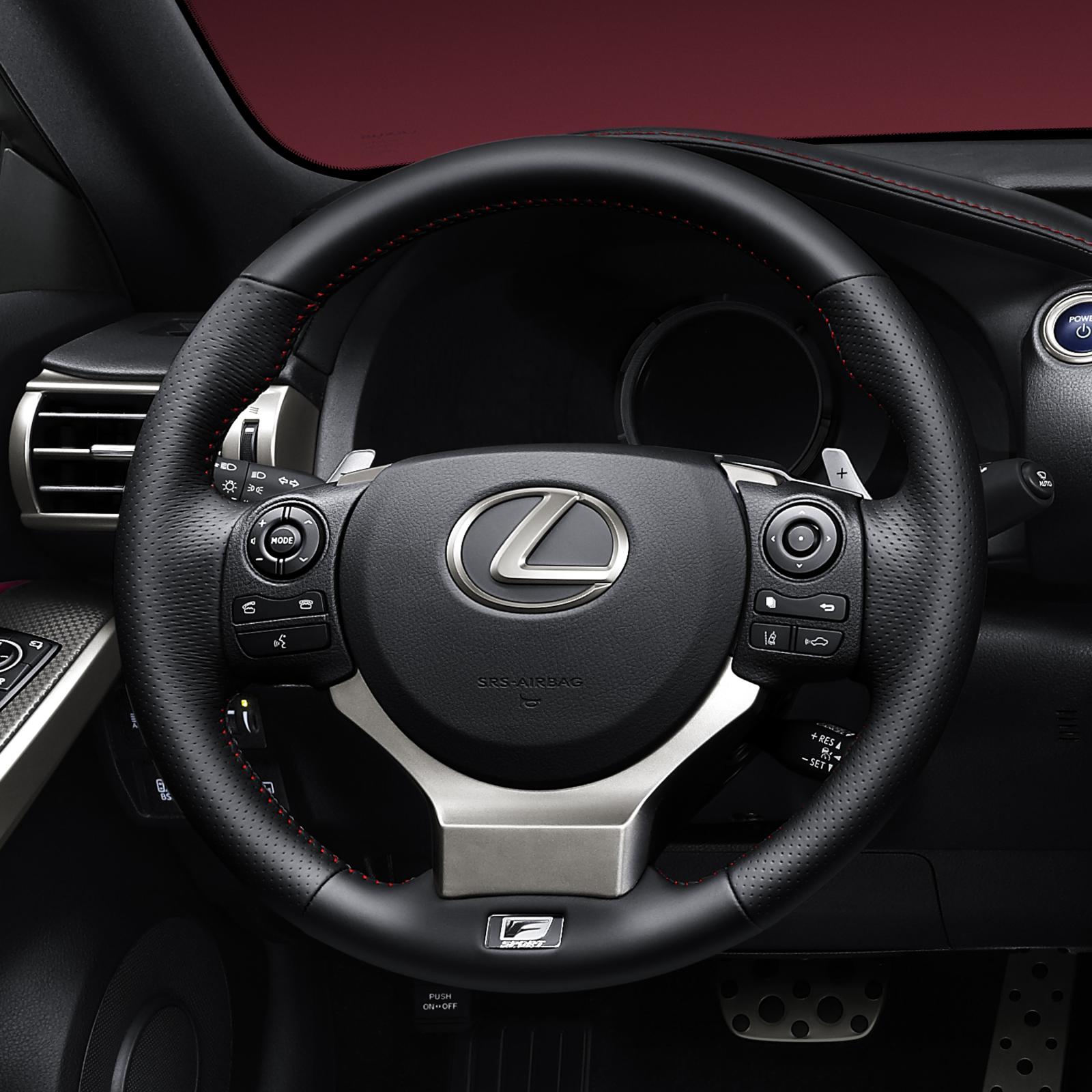 Lexus IS 2014