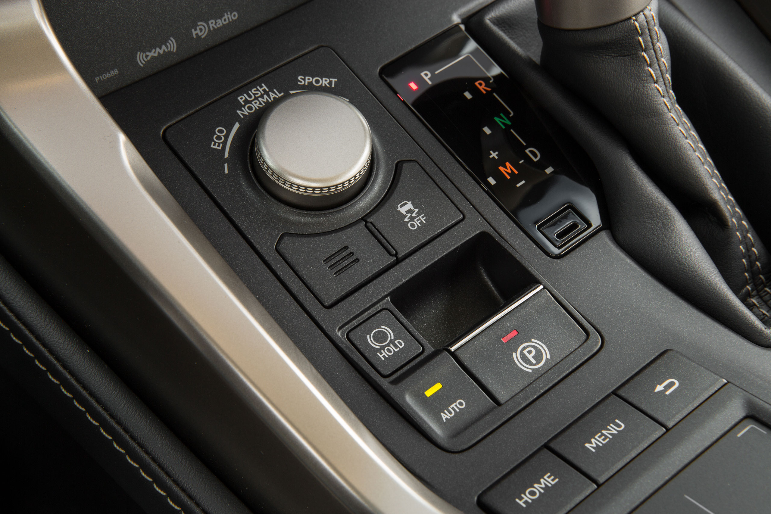 2015-Lexus-NX-200t-016