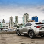 2015-Lexus-NX-200t-001