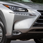 2015-Lexus-NX-200t-020